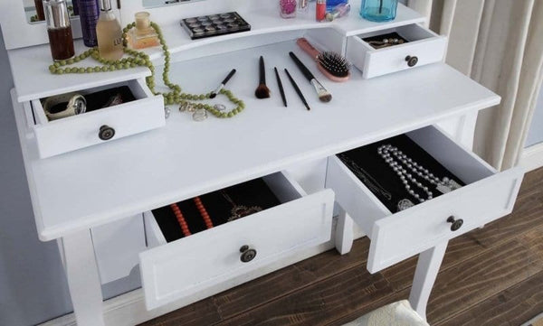 Small Trifold Mirrored Makeup Vanity3On-Trend