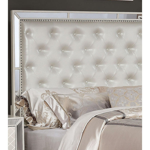 Chic Wood Bed | Queen Size3Acme